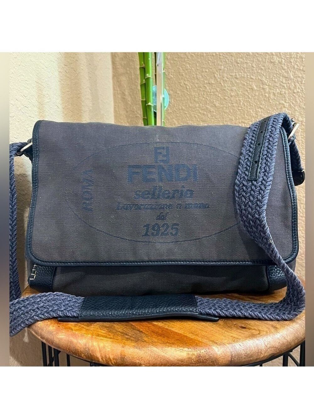 FENDI SELLERIA CANVAS MESSENGER BAG